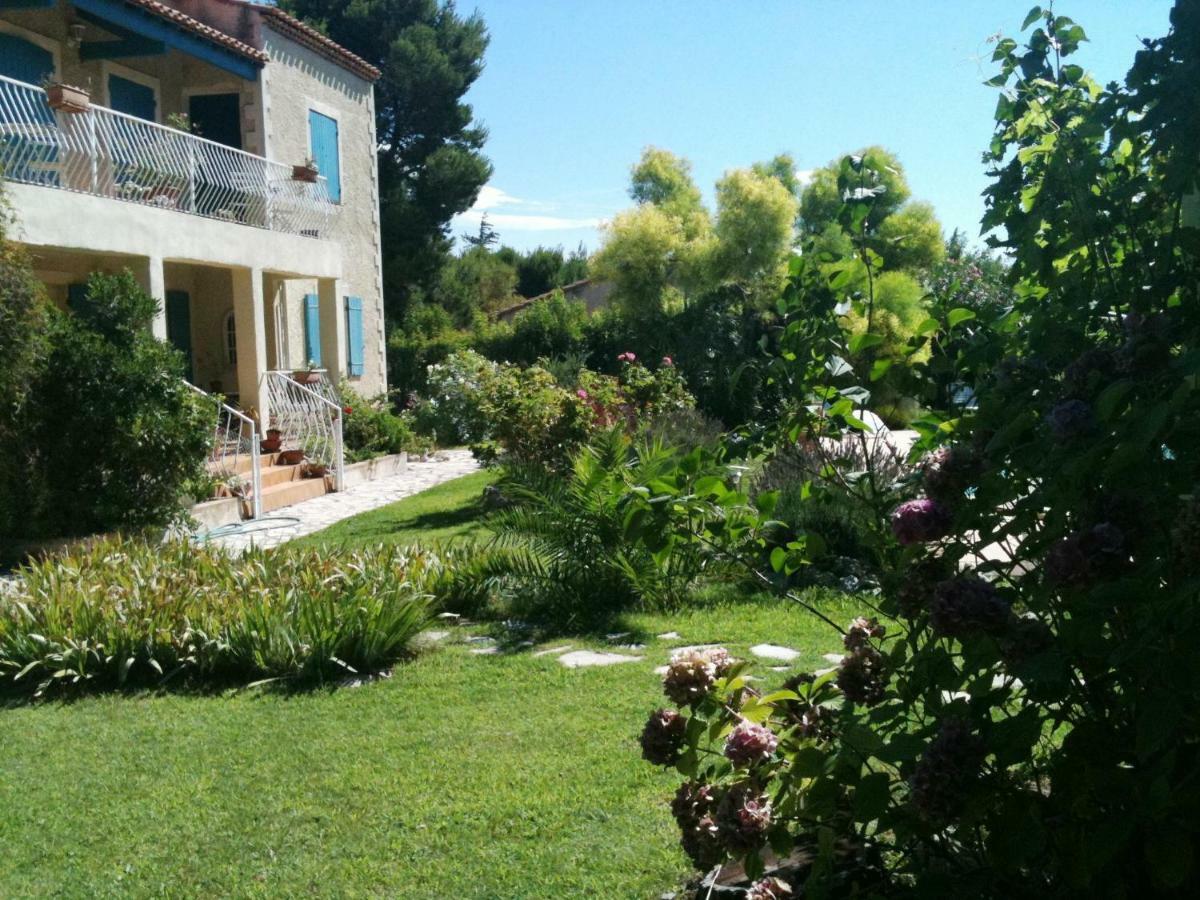 Appart Amande Des Amandeirets Chateauneuf-les-Martigues Exterior photo